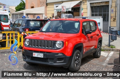 Jeep Renegade
Vigili del Fuoco
Comando Provinciale di Ferrara
VF 27742
Parole chiave: Jeep Renegade VF27742