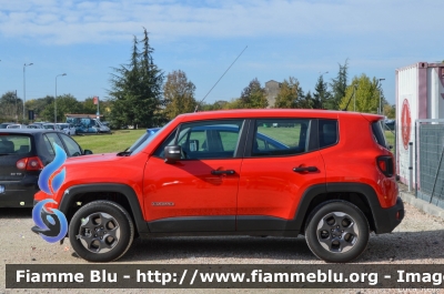 Jeep Renegade
Vigili del Fuoco
Comando Provinciale di Ferrara
VF 27742
Parole chiave: Jeep Renegade VF27742