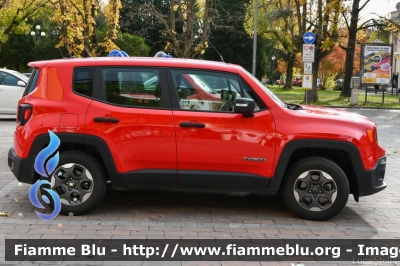 Jeep Renegade
Vigili del Fuoco
Comando Provinciale di Bologna
VF 27745
Parole chiave: Jeep Renegade VF27745 VF27744