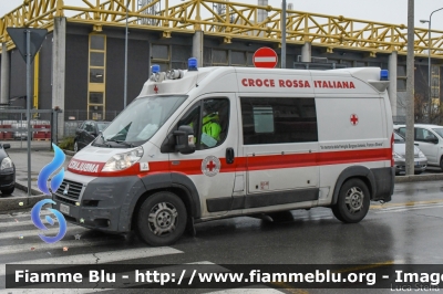 Fiat Ducato X250
Croce Rossa Italiana
Comitato Locale di Bologna
Allestimento Vision
CRI 279 AC
Parole chiave: Fiat Ducato_X250  CRI279AC Ambulanza