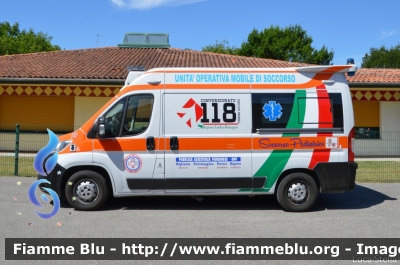 Fiat Ducato X290
Associazione Pubblica Assistenza Ferrarese
Postazione 118 Migliarino
Convenzionato con il
118 Ferrara Soccorso
Allestimento Orion
27
Parole chiave: Fiat Ducato_X290 Ambulanza 