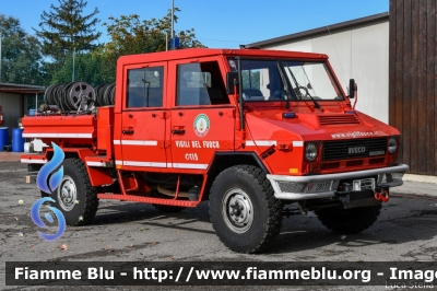 Iveco VM90
Vigili del Fuoco
Comando Provinciale di Forli Cesena
Distaccamento Permanente di Cesena
Allestimento Baribbi
Ex Corpo Forestale dello Stato
VF 28151
Parole chiave: Iveco VM90 VF28151