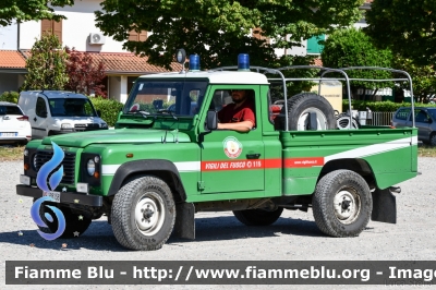 Land Rover Defender 110 HCPU
Vigili del Fuoco
Comando Provinciale di Reggio Emilia
Distaccamento Volontario di Luzzara
Servizio Antincendio Boschivo
Ex Corpo Forestale dello Stato
VF 28158
Parole chiave: Land-Rover Defender_110_HCPU VF28158