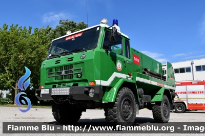 Iveco OM 75P
Vigili del Fuoco
Comando Provinciale di Ferrara
Distaccamento Permanente di Portomaggiore
Allestimento Baribbi
Ex Corpo Forestale dello Stato
VF 28160
Parole chiave: Iveco-OM 75P VF28160