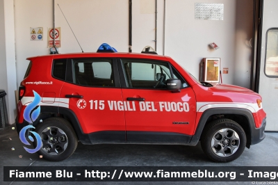 Jeep Renegade
Vigili del Fuoco
Comando Provinciale di Ravenna
VF 28790
Parole chiave: Jeep Renegade VF28790