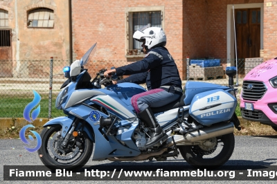 Yamaha FJR 1300 II serie
Polizia di Stato
Polizia Stradale
Allestimento Elevox
in scorta al Giro d'Italia 2024
Moto 28
POLIZIA G3102
Parole chiave: Yamaha FJR_1300_IIserie Giro_D_Italia_2024 POLIZIAG3102