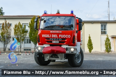 Iveco EuroCargo 150E30 4x4 III serie
Vigili del Fuoco
Comando Provinciale di Verona
Autocarro Scarrabile Allestimento Magirus-Molinari
VF 29001
Parole chiave: Iveco EuroCargo_150E30_4x4_IIIserie VF29001