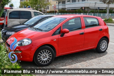 Fiat Punto VI serie
Vigili del Fuoco
Comando Provinciale di Milano
VF 29020
Parole chiave: Fiat Punto_VIserie VF29020