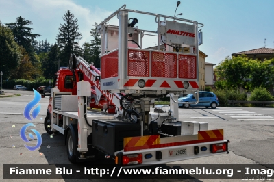 Iveco Daily VI serie
Vigili del Fuoco
Comando Provinciale di Bologna
Distaccamento Volontario di Bazzano
Comprensorio della Valsamoggia
Piattaforma Multitel MX21OVFO
Allestimento Pagliero
VF 29086
Parole chiave: Iveco Daily_VIserie VF29086