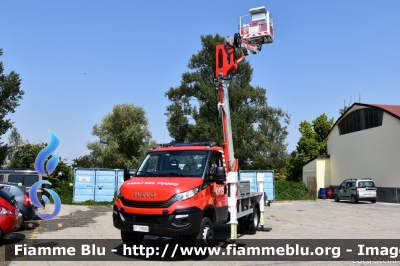 Iveco Daily VI serie
Vigili del Fuoco
Comando Provinciale di Bologna
Distaccamento Volontario di Bazzano
Comprensorio della Valsamoggia
Piattaforma Multitel MX21OVFO
Allestimento Pagliero
VF 29086
Parole chiave: Iveco Daily_VIserie VF29086