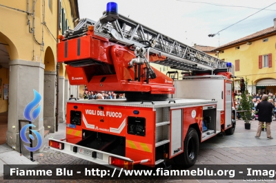 Iveco EuroFire 150E27 I serie
Vigili del Fuoco
Comando Provinciale di Bologna
Distaccamento Volontario di San Pietro in Casale
AutoScala da 30 metri allestimento Iveco-Magirus
Ricondizionata Fortini
VF 29373
Parole chiave: Iveco EuroFire_150E27_Iserie VF29373