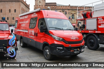 Iveco Daily VI serie
Vigili del Fuoco
Comando Provinciale di Bologna
Nucleo Soccorso Subacqueo Acquatico
Allestimento Magirus-Divitec
VF 29549
Parole chiave: Iveco Daily_VIserie VF29549 Santa_Barbara_2023