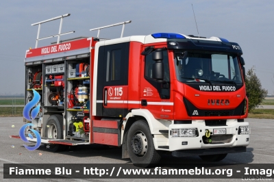 Iveco EuroCargo 180E32 IV serie
Vigili del Fuoco
Comando Provinciale di Bologna
Distaccamento Volontario di San Pietro in Casale
Allestimento Magirus
VF 29766
Parole chiave: Iveco EuroCargo_180E32_IVserie VF29766