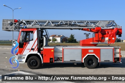 Iveco EuroCargo 130E24 I serie
Vigili del Fuoco
Comando Provinciale di Bologna
Distaccamento Volontario di Medicina
AutoScala allestimento Iveco-Magirus 
Ricondizionata Fortini
ex Brandeweer - Vigili del Fuoco Olandesi
VF 29767
Parole chiave: Iveco EuroCargo_130E24_Iserie VF29767