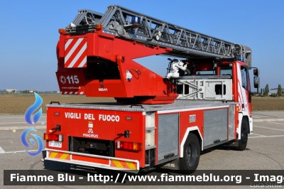 Iveco EuroCargo 130E24 I serie
Vigili del Fuoco
Comando Provinciale di Bologna
Distaccamento Volontario di Medicina
AutoScala allestimento Iveco-Magirus 
Ricondizionata Fortini
ex Brandeweer - Vigili del Fuoco Olandesi
VF 29767
Parole chiave: Iveco EuroCargo_130E24_Iserie VF29767