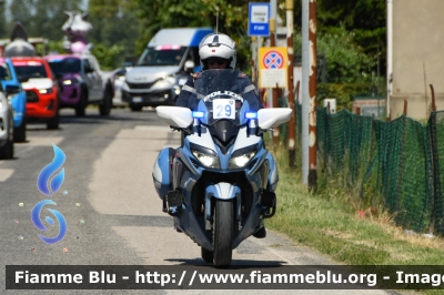 Yamaha FJR 1300 II serie
Polizia di Stato
Polizia Stradale
Allestimento Elevox
in scorta al Giro d'Italia 2024
Moto 29
POLIZIA G3082
Parole chiave: Yamaha FJR_1300_IIserie Giro_D_Italia_2024 POLIZIAG3082