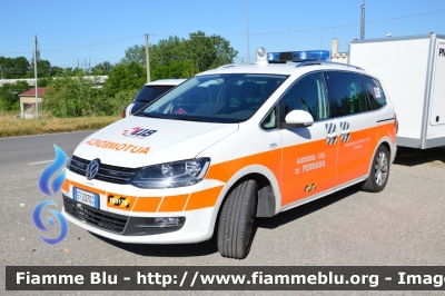 Volkswagen Sharan II serie
118 Ferrara Soccorso
Azienda Ospedaliera Universitaria di Ferrara
Automedica "FE3172"
Allestimento Vision
Parole chiave: Volkswagen Sharan_IIserie Automedica