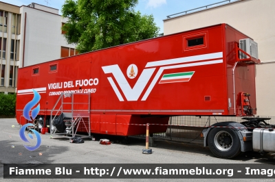 Iveco Stralis III serie
Vigili del Fuoco
Comando Provinciale di Cuneo
VF 30244
Parole chiave: Iveco Stralis_IIIserie VF30244