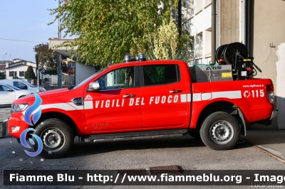 Ford Ranger IX serie
Vigili del Fuoco
Comando Provinciale di Rovigo
Allestito Aris
VF 30259
Parole chiave: Ford Ranger_IXserie VF30259