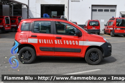 Fiat Nuova Panda 4x4 II serie
Vigili del Fuoco
Comando Provinciale di Reggio Emilia
VF 30448
Parole chiave: Fiat Nuova_Panda_4x4_IIserie VF30448