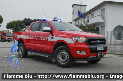 Ford Ranger IX serie
Vigili del Fuoco
Comando Provinciale di Ferrara
Distaccamento Permanente di Comacchio
Allestimento ARIS
VF 30665
Parole chiave: Ford Ranger_IXserie VF30665 SAnta_Barbara_2023