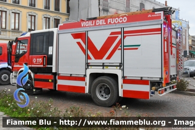 Iveco EuroCargo 180E32 IV serie
Vigili del Fuoco
Comndo Provinciale di Ferrara
Distaccamento Volontario di Bondeno
AutoPompaSerbatoio allestimento Iveco-Magirus
VF 30989
Santa Barbara 2021
Parole chiave: Iveco EuroCargo_180E32_IVserie VF30989 Santa_Barbara_2021