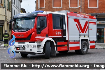 Iveco EuroCargo 180E32 IV serie
Vigili del Fuoco
Comndo Provinciale di Ferrara
Distaccamento Volontario di Bondeno
AutoPompaSerbatoio allestimento Iveco-Magirus
VF 30989
Santa Barbara 2021
Parole chiave: Iveco EuroCargo_180E32_IVserie VF30989 Santa_Barbara_2021