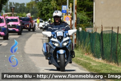 Yamaha FJR 1300 II serie
Polizia di Stato
Polizia Stradale
Allestimento Elevox
in scorta al Giro d'Italia 2024
Moto 30
POLIZIA G3151
Parole chiave: Yamaha FJR_1300_IIserie Giro_D_Italia_2024 POLIZIAG3151