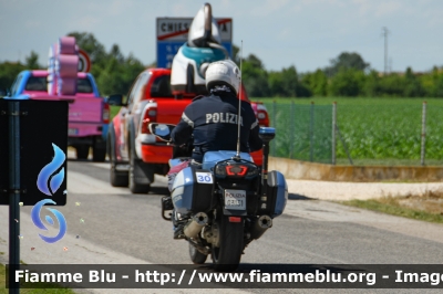 Yamaha FJR 1300 II serie
Polizia di Stato
Polizia Stradale
Allestimento Elevox
in scorta al Giro d'Italia 2024
Moto 30
POLIZIA G3151
Parole chiave: Yamaha FJR_1300_IIserie Giro_D_Italia_2024 POLIZIAG3151