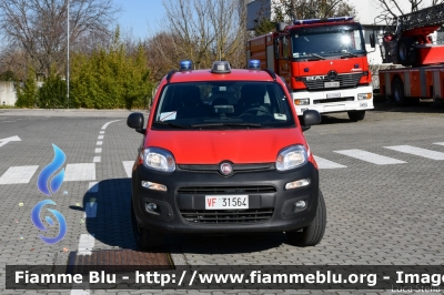  Fiat Nuova Panda 4x4 II serie
Vigili del Fuoco
Comando Provinciale di Forli Cesena
VF 31564 
Parole chiave:  Fiat Nuova_Panda_4x4_IIserie VF31564