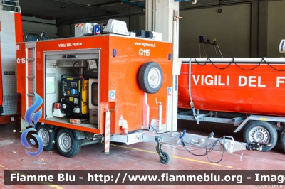 Carrello Luce
Vigili del Fuoco
Comando Provinciale di Padova
Sezione Operativa
VF R3470
Parole chiave: Carrello Luce VF3181