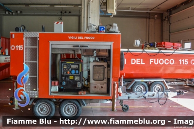 Carrello Luce
Vigili del Fuoco
Comando Provinciale di Padova
Sezione Operativa
VF R3470
Parole chiave: Carrello Luce VF3181