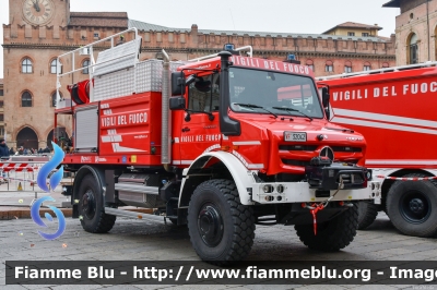 Mercedes-Benz Unimog U5023
Vigili del Fuoco
Comando Provinciale di Bologna
Allestimento Telaio Bai
Modulo AIB Divitec/Rosenfire
VF 32042
Parole chiave: Mercedes-Benz Unimog U5023 VF32042 Santa_Barbara_2023