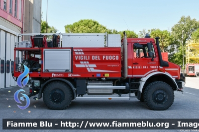 Mercedes-Benz Unimog U5023
Vigili del Fuoco
Comando Provinciale di Ravenna
Allestimento Telaio Bai
Modulo AIB Divitec/Rosenfire
VF 32044
Parole chiave: Mercedes-Benz Unimog U5023 VF32044