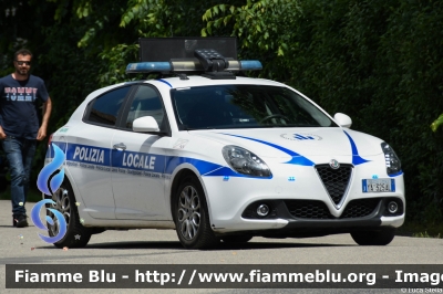 Alfa Romeo Nuova Giuglietta
Polizia Locale
"Unione dei Comuni della Bassa Romagna"
Comune di Lugo (RA)
Allestimento All-Vin
POLIZIA LOCALE YA 325 AL
Parole chiave: Alfa-Romeo Nuova_Giuglietta POLIZIALOCALEYA325AL Giro_D_Itslia_2024