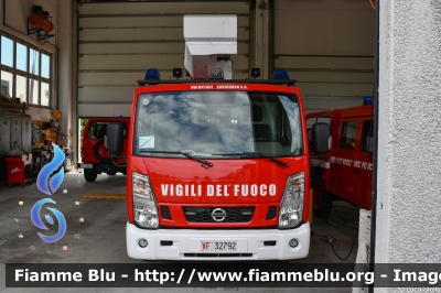 Nissan Cabstar
Vigili del Fuoco
Comando Provinciale di Forlì-Cesena
Distaccamento Volontario Savignano sul Rubicone
Allestimento Palfinger
VF 32792
Parole chiave: Nissan Cabstar VF32792