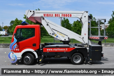 Nissan Cabstar
Vigili del Fuoco
Comando Provinciale di Forlì-Cesena
Distaccamento Volontario Savignano sul Rubicone
Allestimento Palfinger
VF 32792
Parole chiave: Nissan Cabstar VF32792