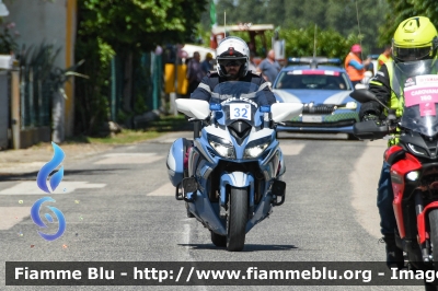 Yamaha FJR 1300 II serie
Polizia di Stato
Polizia Stradale
Allestimento Elevox
in scorta al Giro d'Italia 2024
Moto 32
Parole chiave: Yamaha FJR_1300_IIserie Giro_D_Italia_2024