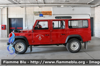 Land Rover Defender 110
Vigili del Fuoco
Unione Distrettuale di Fondo
Corpo Volontario di Fondo (TN)
VF 3D5 TN
Parole chiave: Land-Rover Defender_110 VF3D5TN