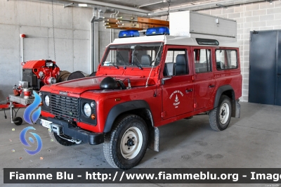 Land Rover Defender 110
Vigili del Fuoco
Unione Distrettuale di Fondo
Corpo Volontario di Fondo (TN)
VF 3D5 TN
Parole chiave: Land-Rover Defender_110 VF3D5TN