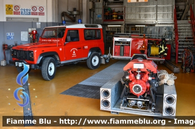 Land Rover Defender 90
Vigili del Fuoco
Distretto di Riva del Garda
Corpo Volontario di Riva del Garda (TN)
VF 3D1 TN
Parole chiave: Land-Rover Defender_90  VF3D1TN