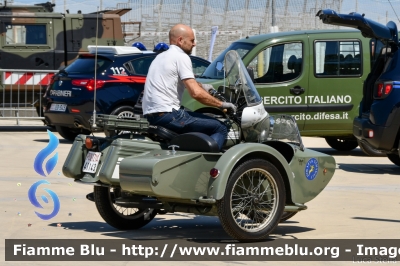 Moto Guzzi V7 Sidecar
Polizia di Stato
Polizia Stradale
Esemplare esposto presso il Museo delle auto della Polizia di Stato
POLIZIA 41143
Parole chiave: Moto Guzzi_V7_Sidecar POLIZIA41143 Bell_Italia_2021