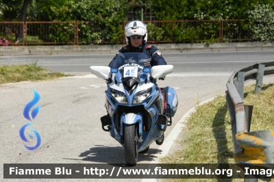 Yamaha FJR 1300 II serie
Polizia di Stato
Polizia Stradale
Allestimento Elevox
in scorta al Giro d'Italia 2024
Moto 45
Parole chiave: Yamaha FJR_1300_IIserie Giro_D_Italia_2024