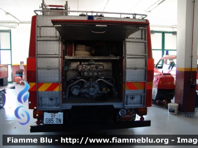 Fiat 130NC
Vigili del Fuoco
Unione Distrettuale di Primiero
Corpo Volontario del Consorzio del Primiero(TN)
Allestimento Baribbi
VF G85 TN
Foto VVF Primiero
Parole chiave: Fiat 130NC VFG85TN