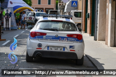 Alfa Romeo Nuova Giulietta
Alfa Romeo Nuova Giulietta Polizia Municipale
Unione dei Comuni dell'Alto Ferrarese
POLIZIA LOCALE YA 543 AP
Alto Ferrarese 402
Parole chiave: Alfa-Romeo Nuova_Giulietta POLIZIALOCALEYA543AP