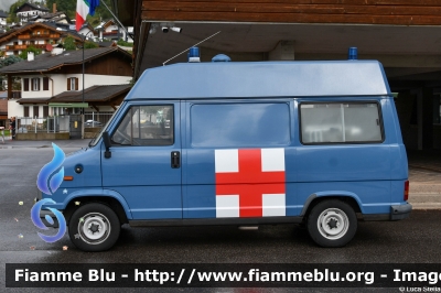 Fiat Ducato I serie
Polizia di stato
Servizio Sanitario
Centro Addestramento Alpino di Moena
POLIZIA 65579
Parole chiave: Fiat Ducato_Iserie POLIZIA65579 