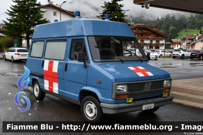 Fiat Ducato I serie
Polizia di stato
Servizio Sanitario
Centro Addestramento Alpino di Moena
POLIZIA 65579
Parole chiave: Fiat Ducato_Iserie POLIZIA65579 