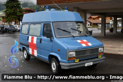 Fiat Ducato I serie
Polizia di stato
Servizio Sanitario
Centro Addestramento Alpino di Moena
POLIZIA 65579
Parole chiave: Fiat Ducato_Iserie POLIZIA65579 