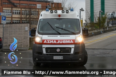 Fiat Ducato X250
Croce Rossa Italiana
Comitato Locale di Bologna
Allestimento Vision
CRI 691 AB
Parole chiave: Fiat Ducato_X250 CRI691AB Ambulanza