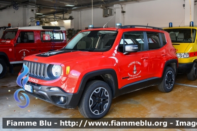 Jeep Renegade
Vigili del Fuoco
Unione Distrettuale Alto Garda Ledro (TN)
Assegnata al Corpo Volontario di Riva del Garda
VF 6J5 TN
Parole chiave: Jeep Renegade VF6J5TN